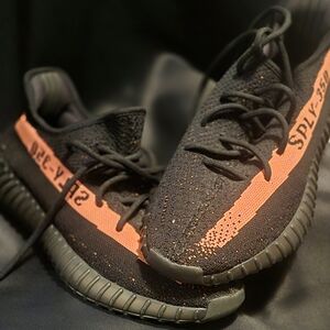 Yeezy SPLY-350 V2 By Adidas Sz91/2